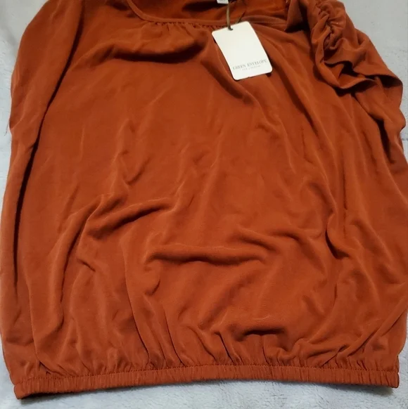 Green Envelope Burnt Orange Short Sleeve Top Size XS NWT - Picture 4 of 6